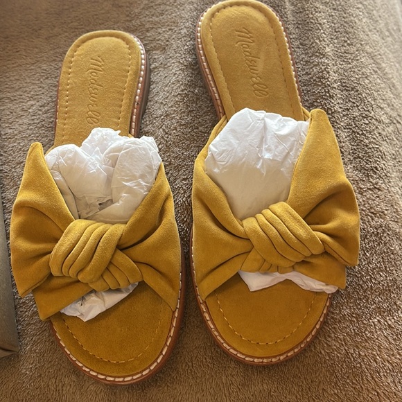 Madewell Half Bow ☀️ - Picture 3 of 5